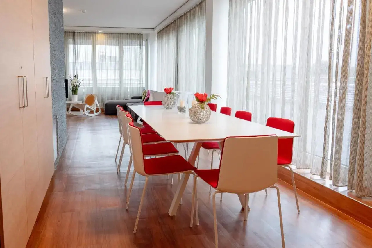 Photo - SwissEver Hotel Zug