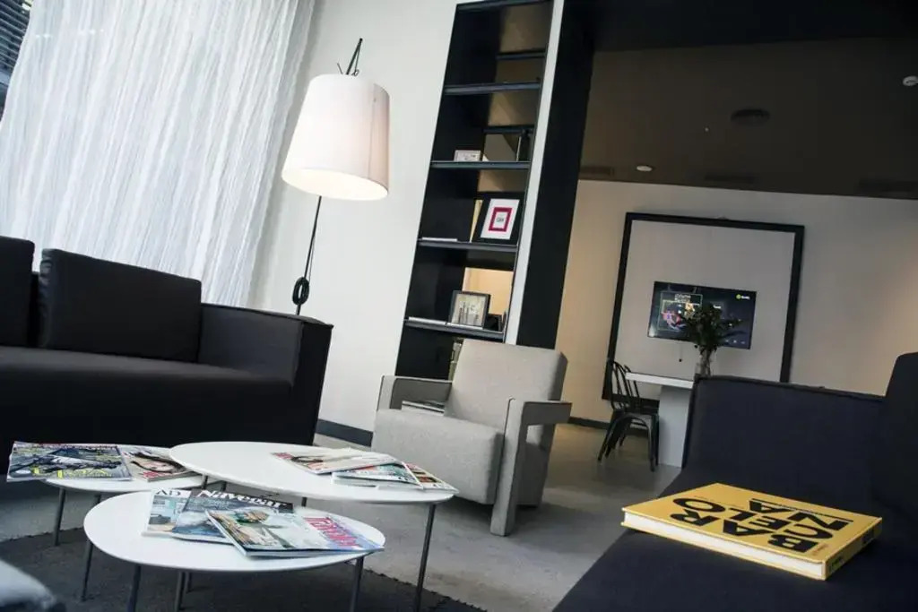 Photo - Pol & Grace Hotel