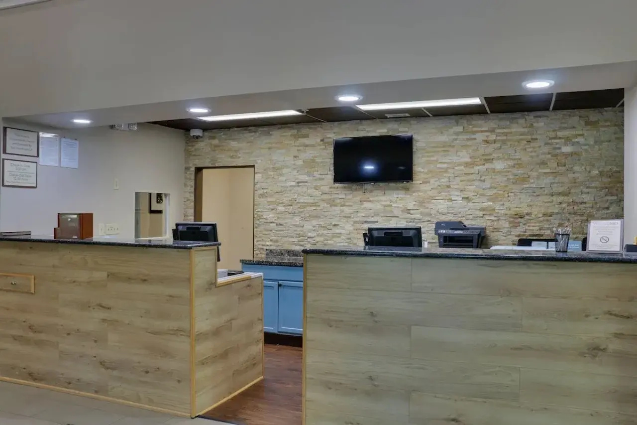Photo - Country Inn & Suites by Radisson, Savannah Southside