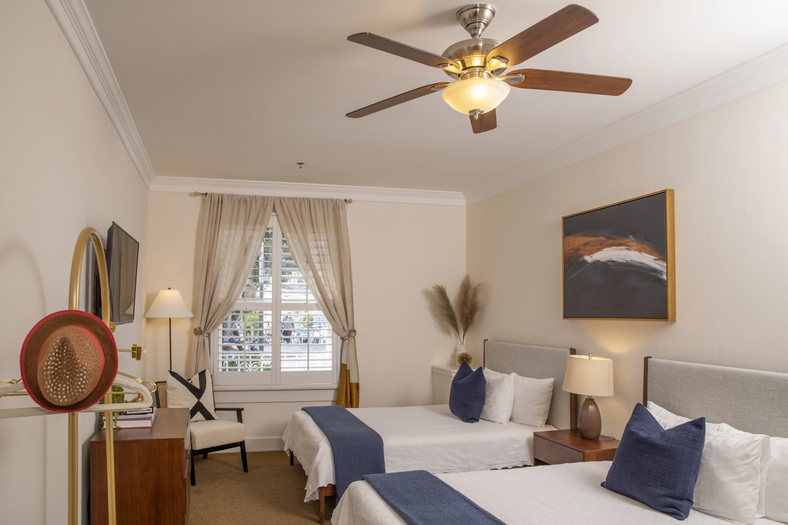 Photo - Washington Square Inn