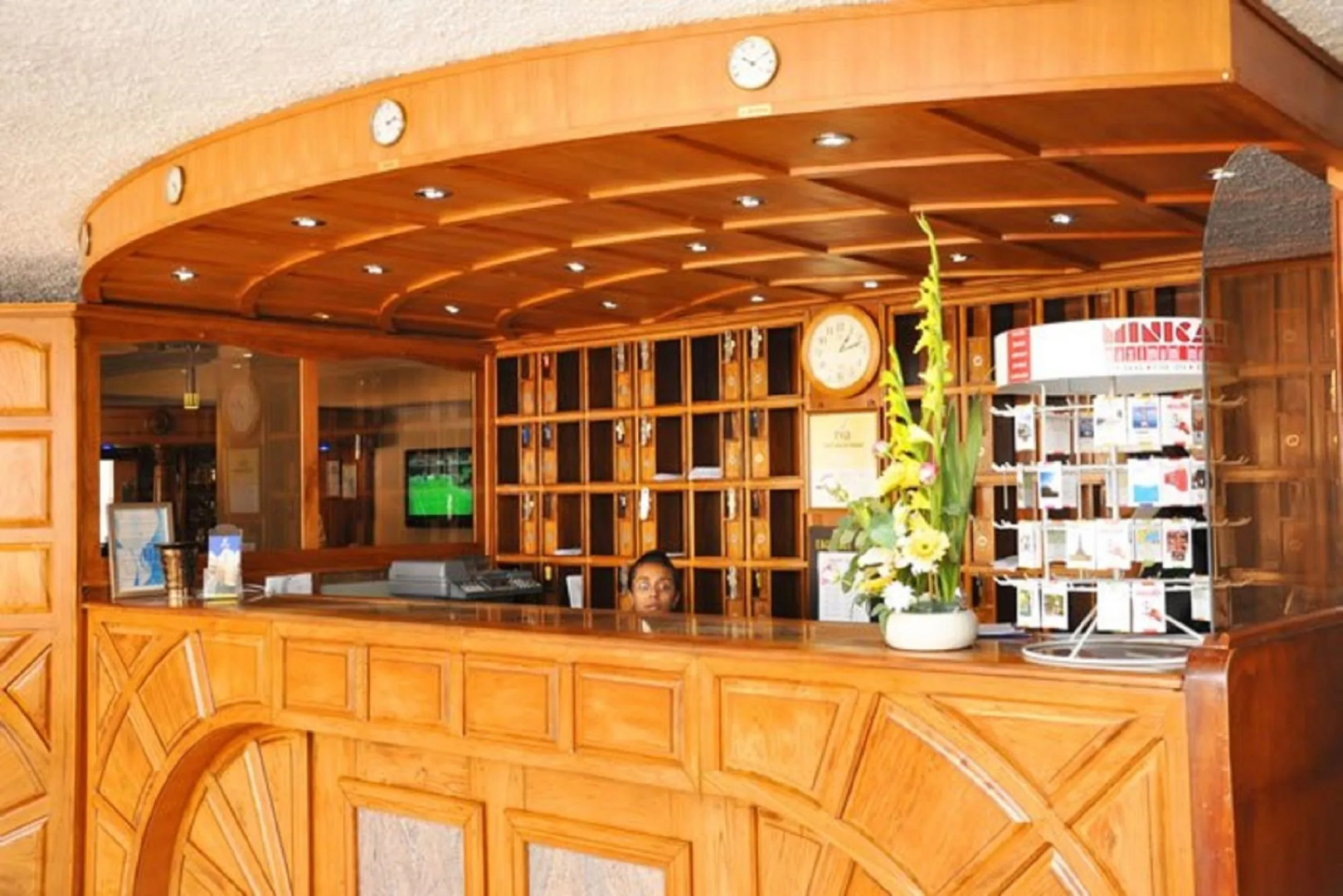 Foto - Gold Crest Hotel