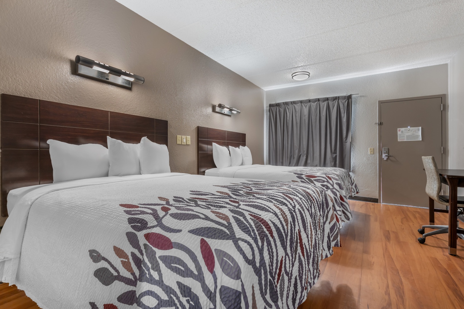 Photo - Red Roof Inn Houston - Brookhollow