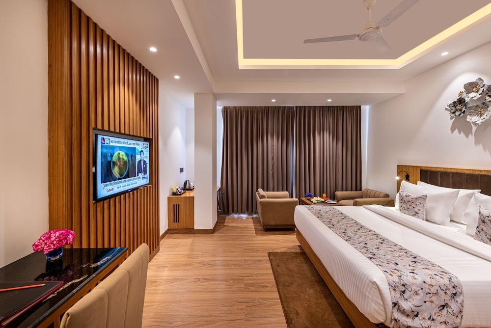 Lords Eco Inn Dehradun