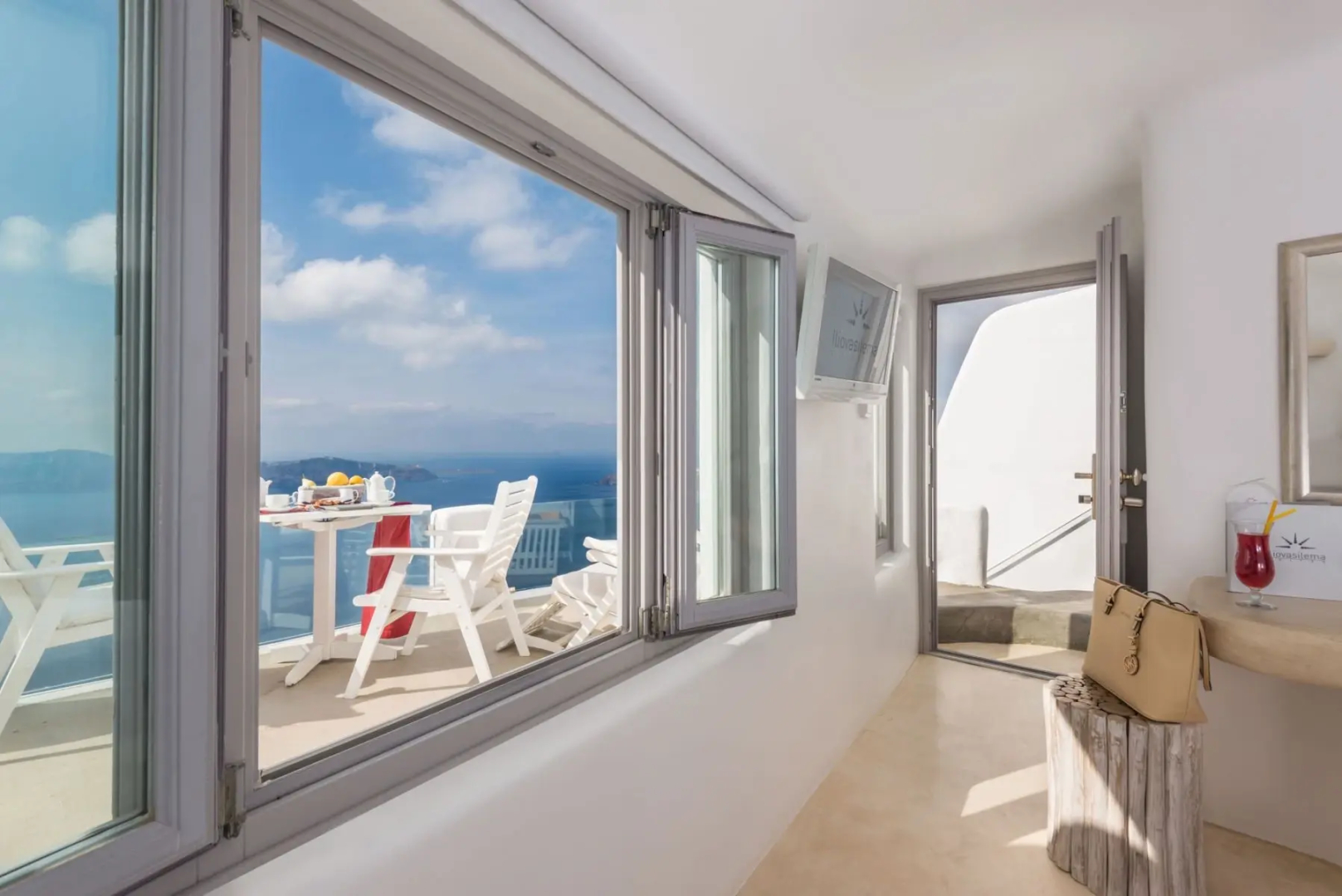 Foto - Iliovasilema Suites