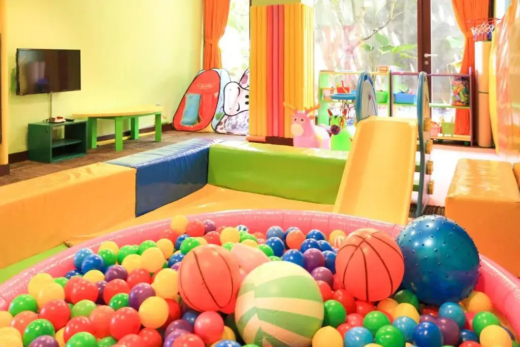 Photo - Suites by Watermark Hotel and Spa
