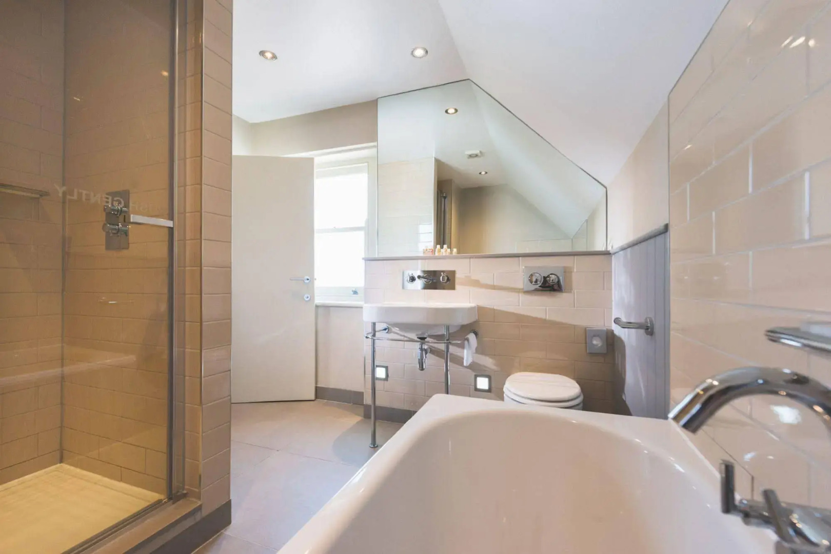 Photo - The Wellington