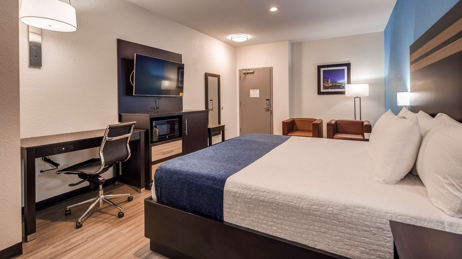 Photo - SureStay Plus Hotel by Best Western Humble