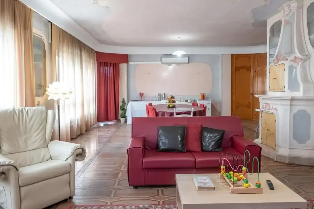 Foto - Guest House Train Station Venice - Atika & Atif