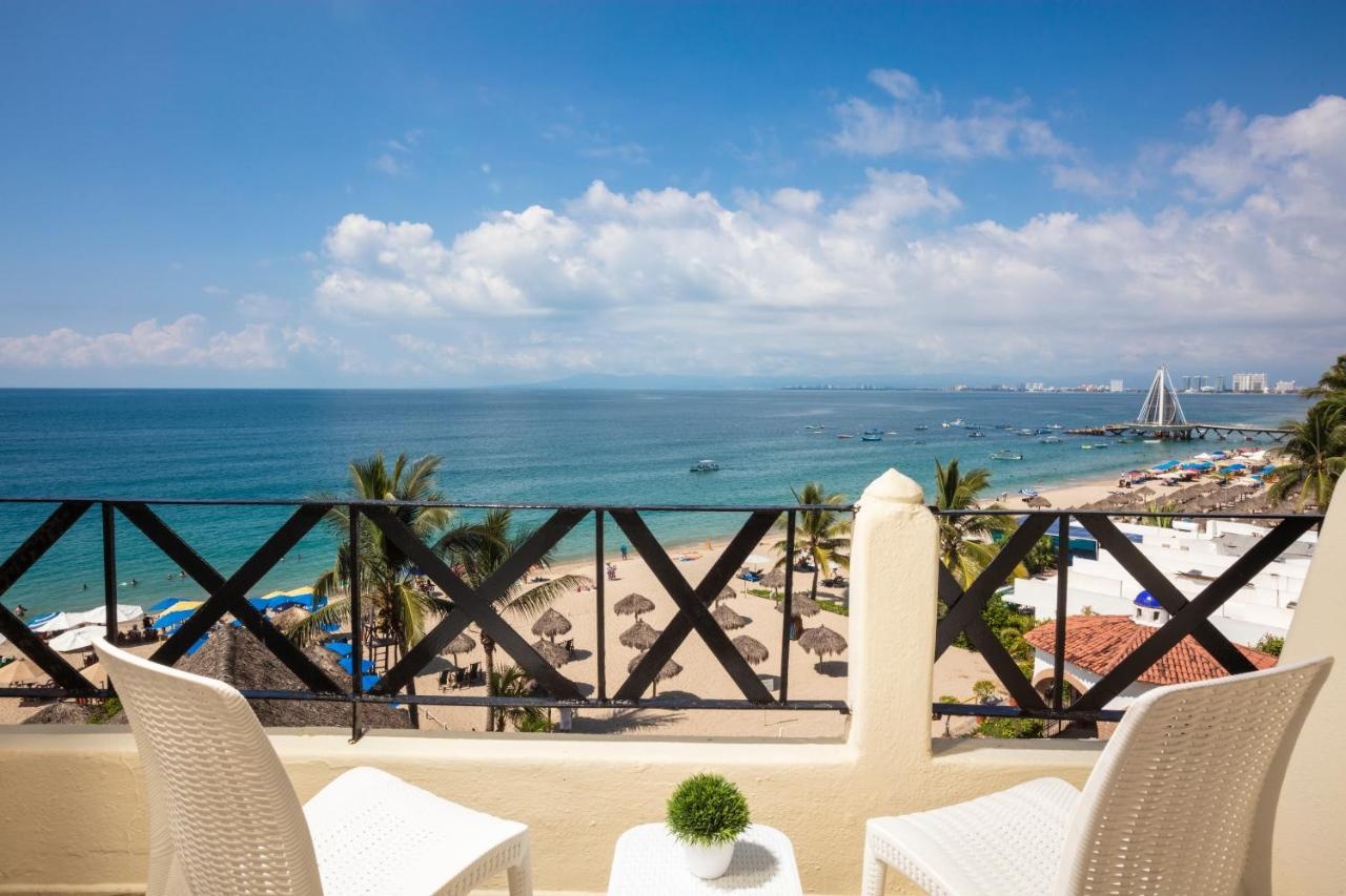 Photo - Blue Chairs Beachfront Resort Puerto Vallarta - Adults Only