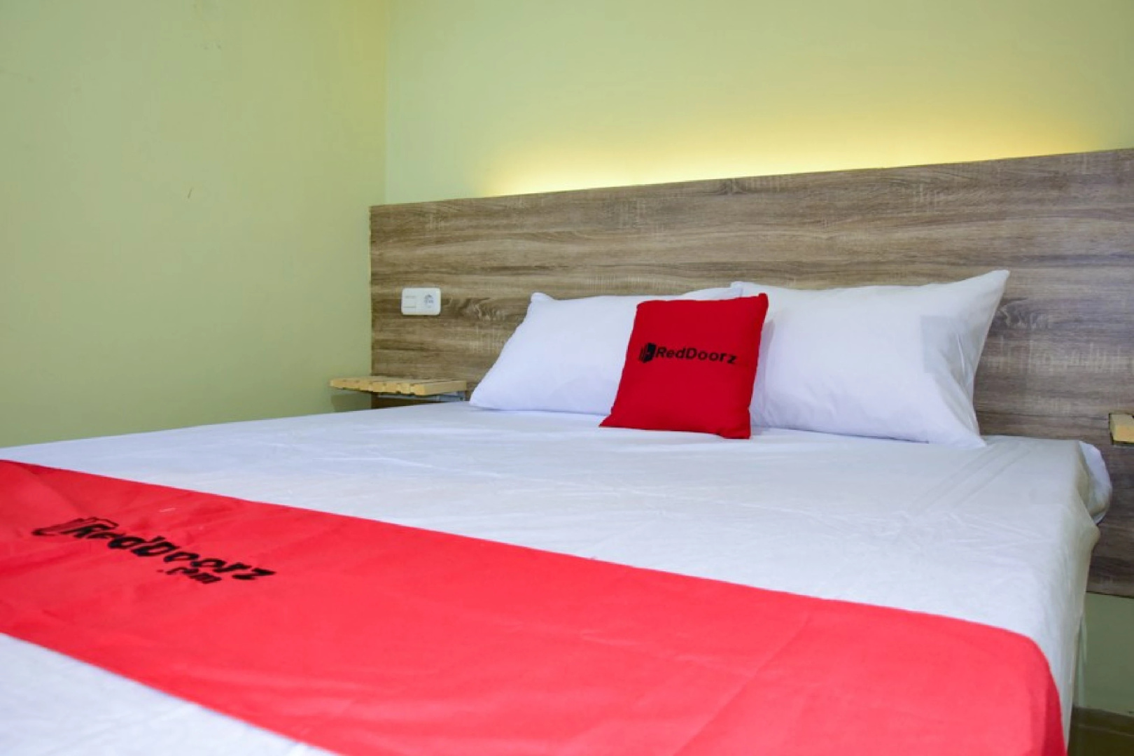 Foto - RedDoorz near Mangga Dua Square