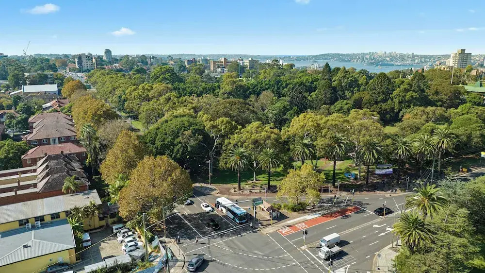 Photo - Falcon Lodge