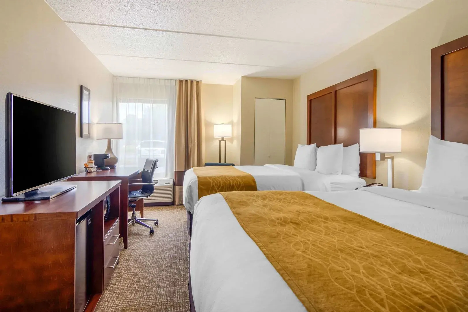 Photo - Spark by Hilton Atlanta Airport South College Park