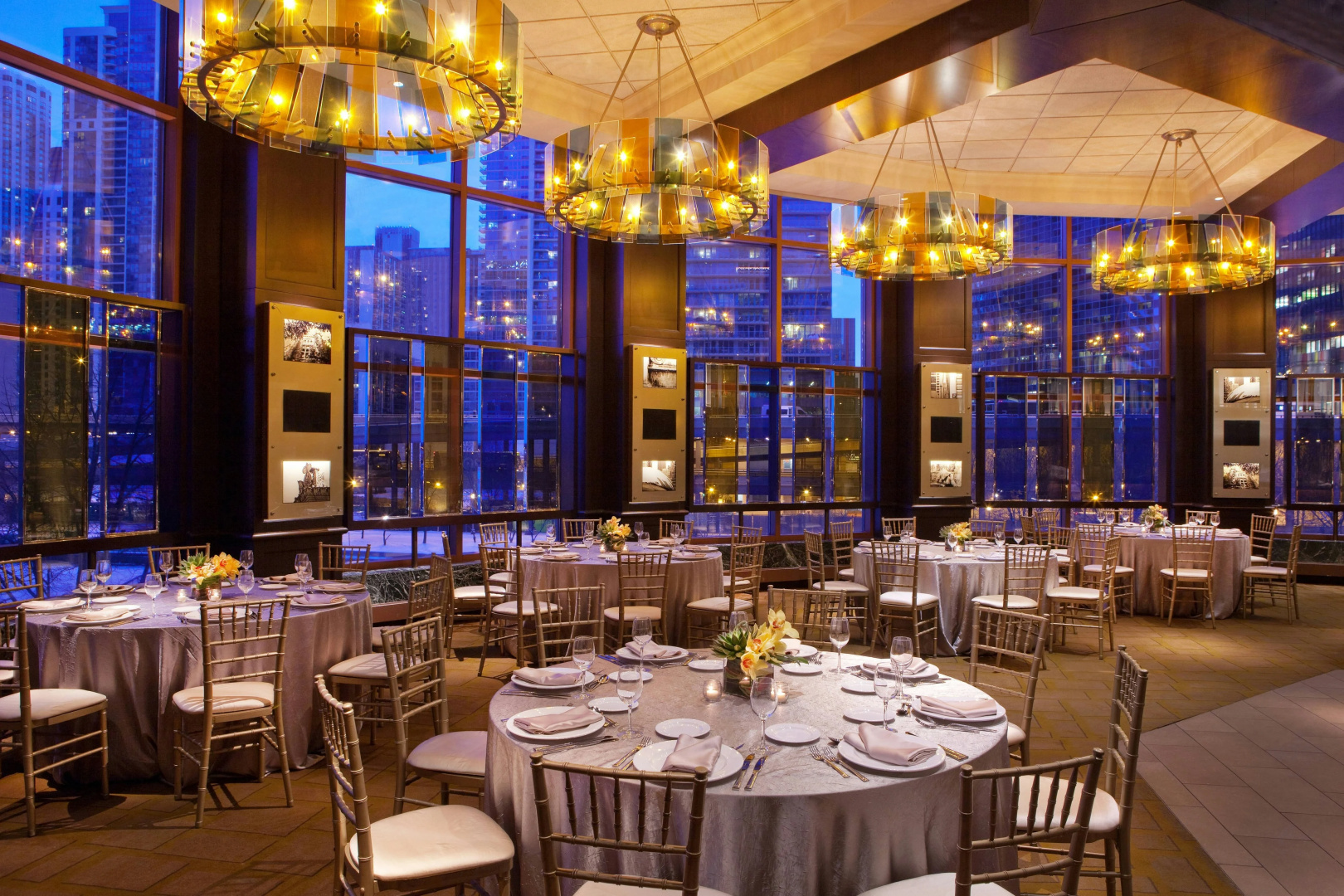 Photo - Sheraton Grand Chicago Riverwalk