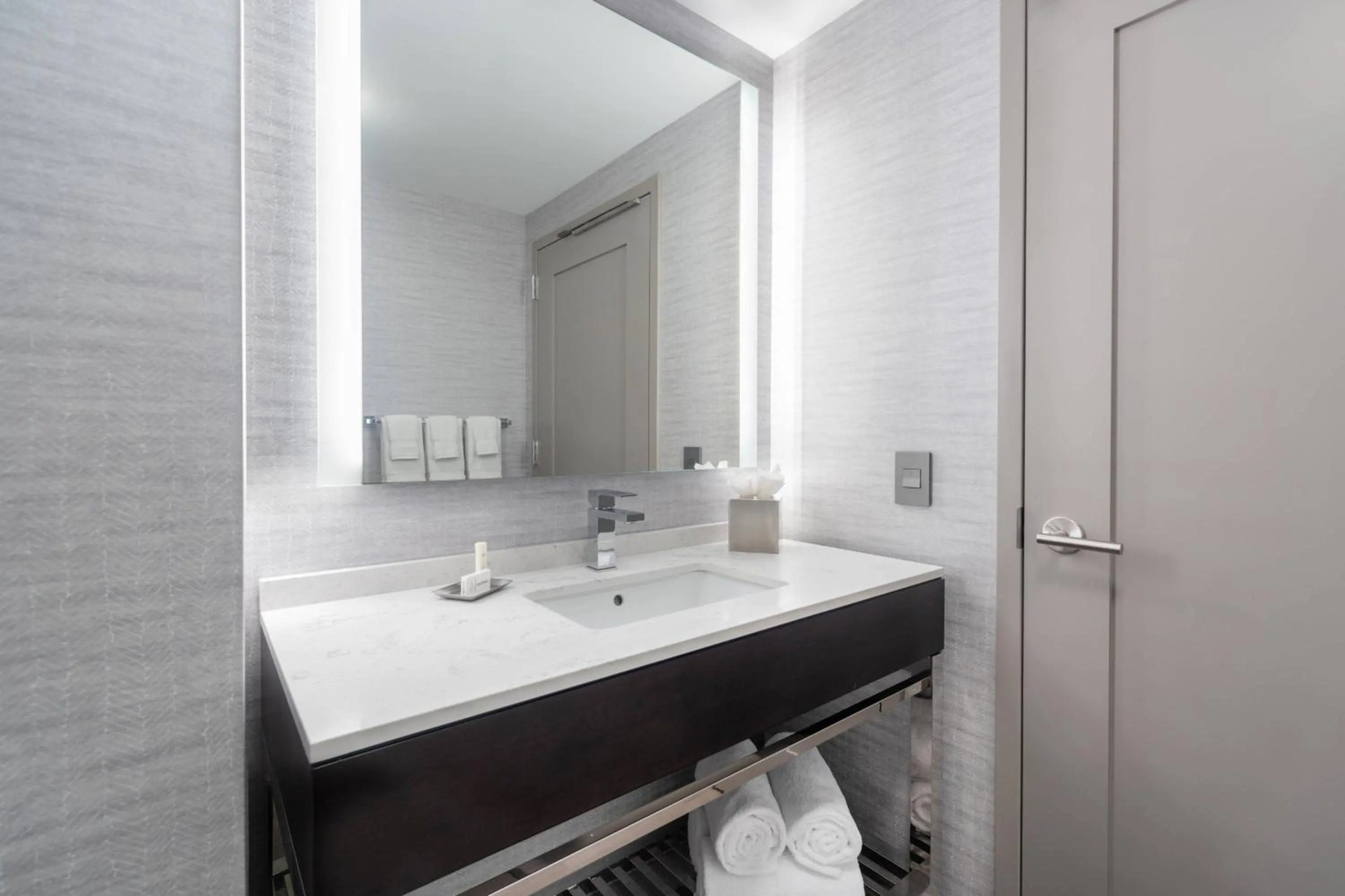 Photo - Fairfield Inn & Suites by Marriott Boston Waltham