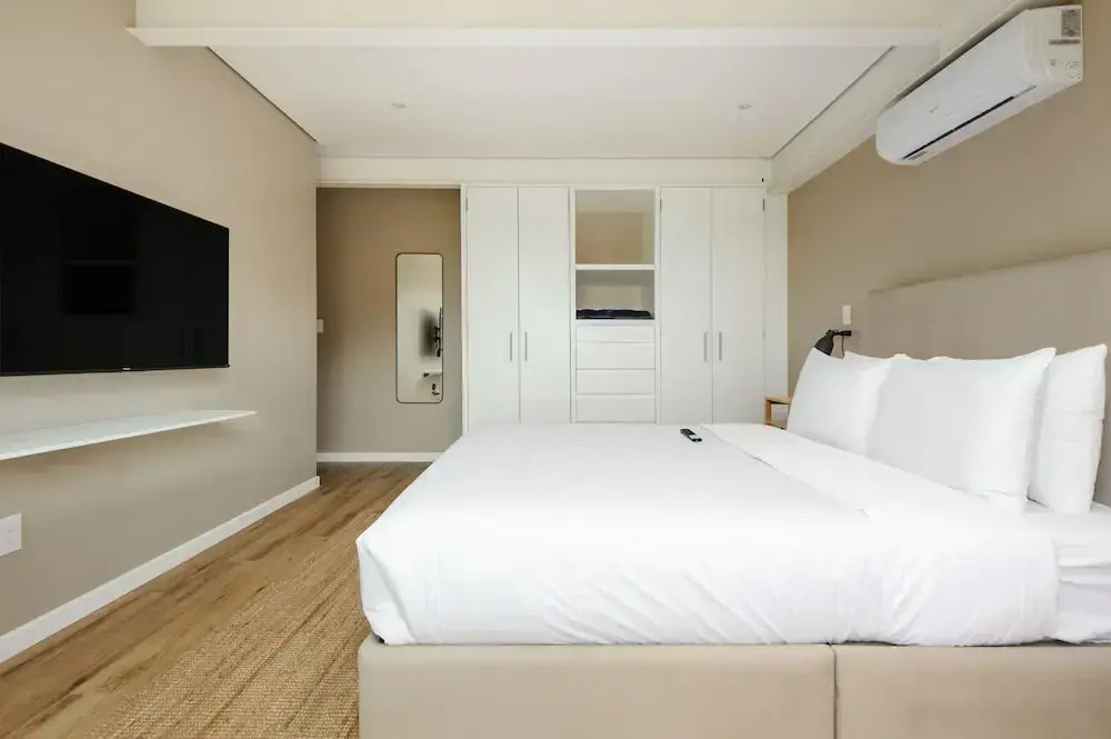 Foto - Nuevo Leon 155 by Wynwood House