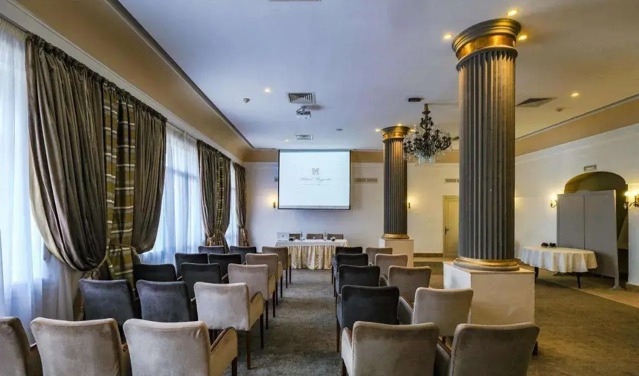 Foto - Majestic Hotel