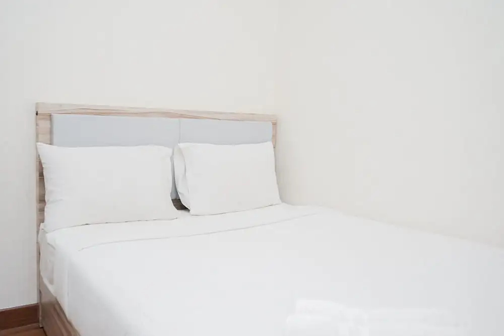 Comfort and Minimalist 2BR Apartment Springwood Residence