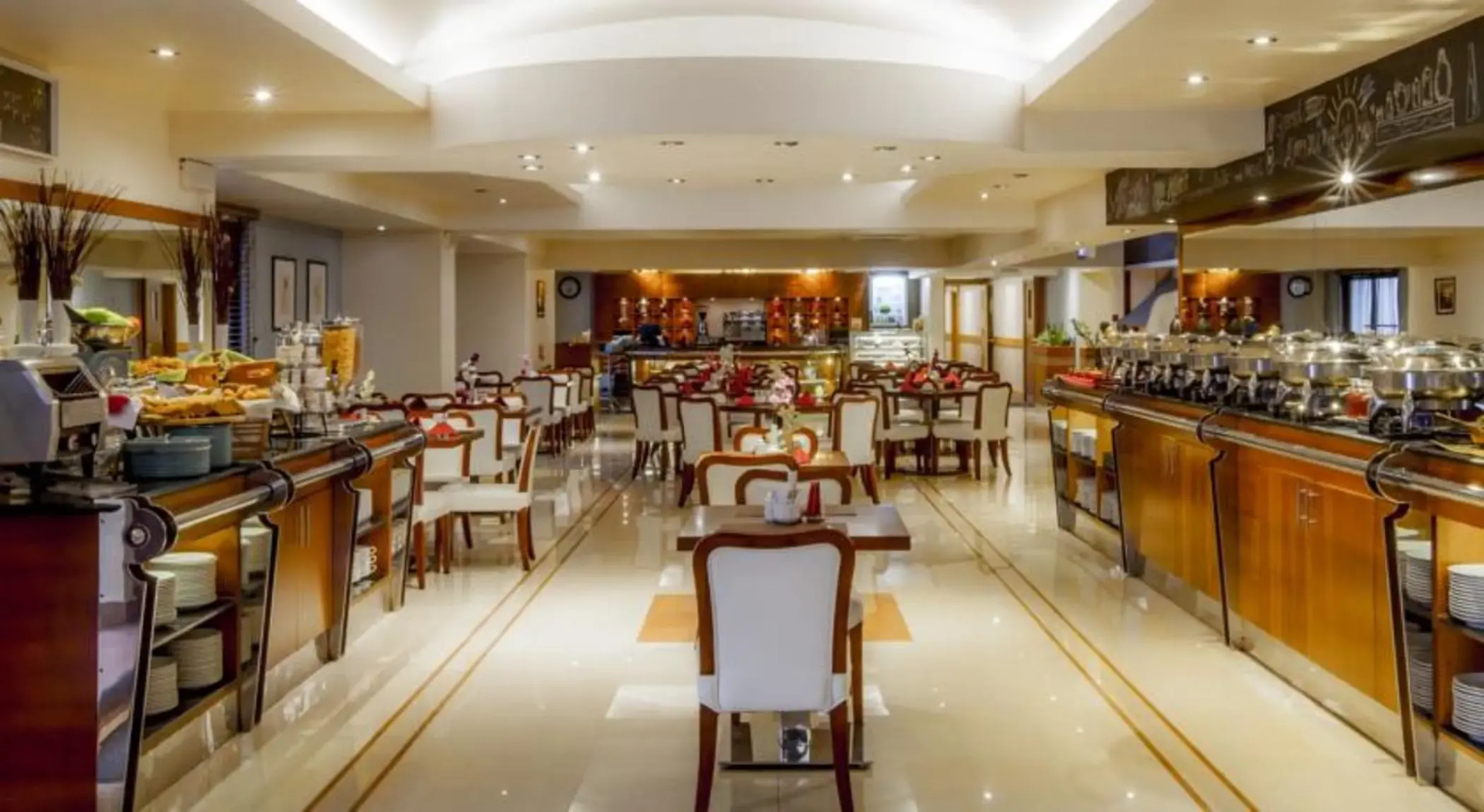 Photo - Golden Sands Suites