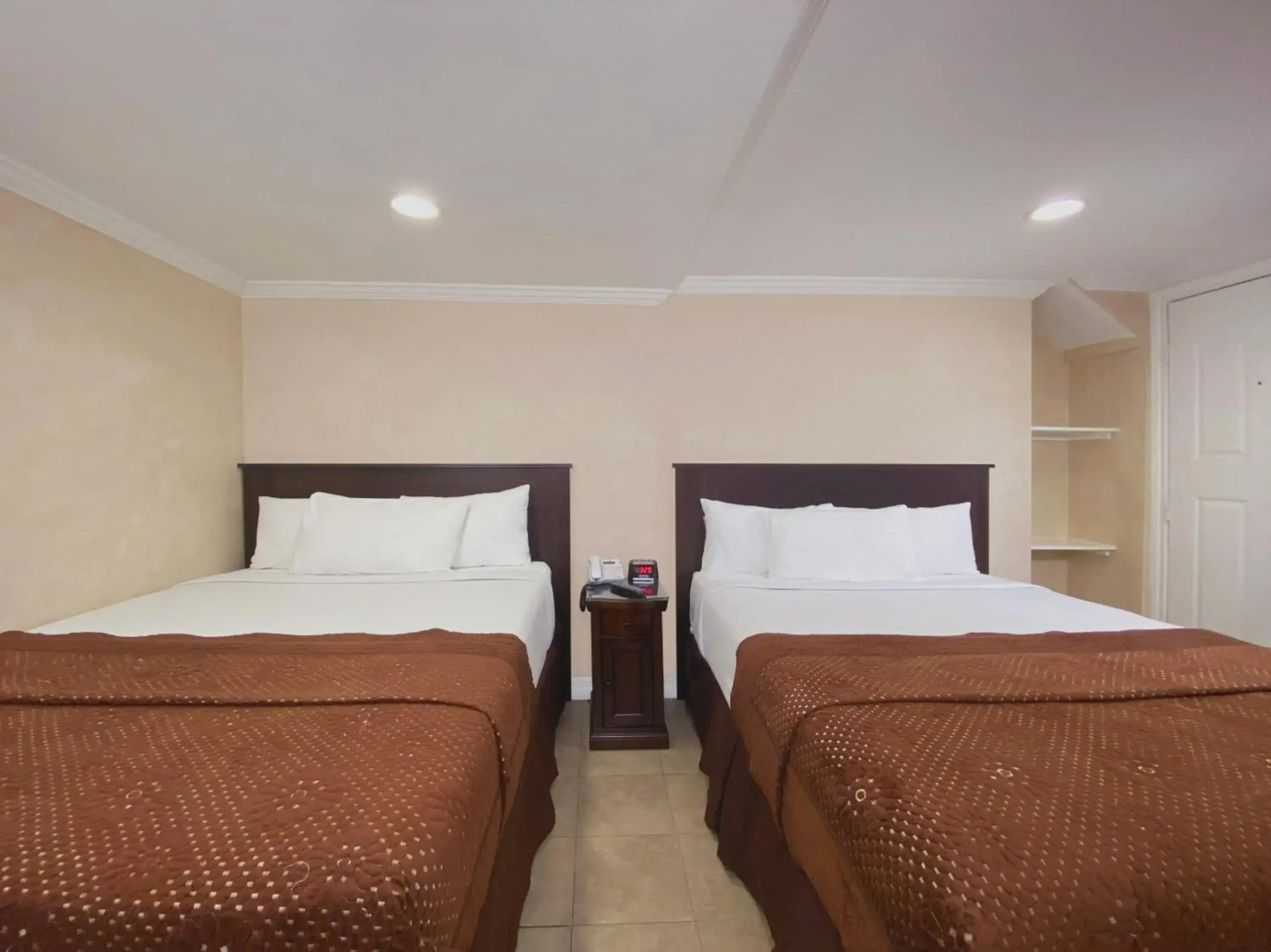 Foto - Nite Inn at Universal City - Walking Distance to Universal Studios Hollywood