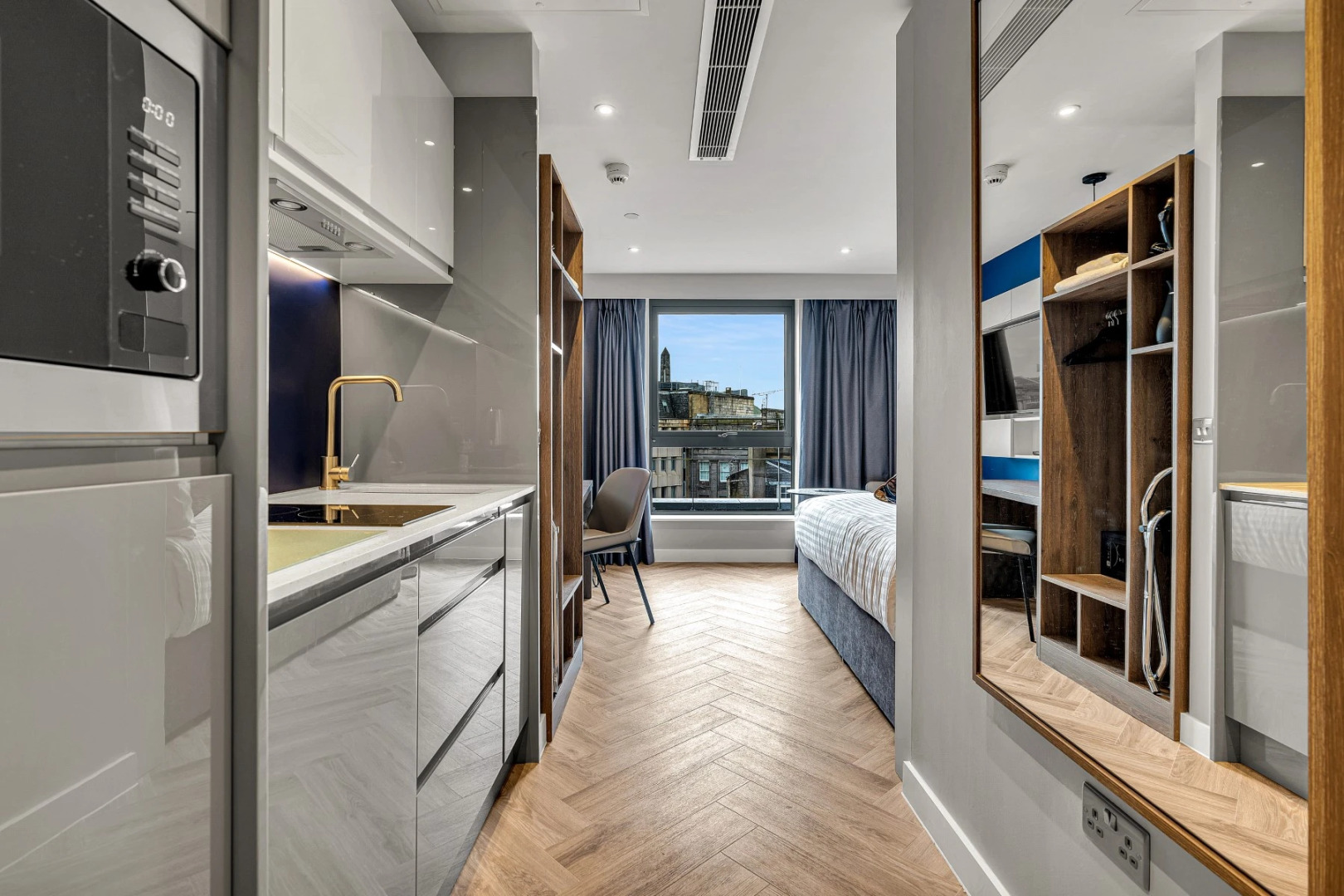 Photo - Roomzzz Edinburgh