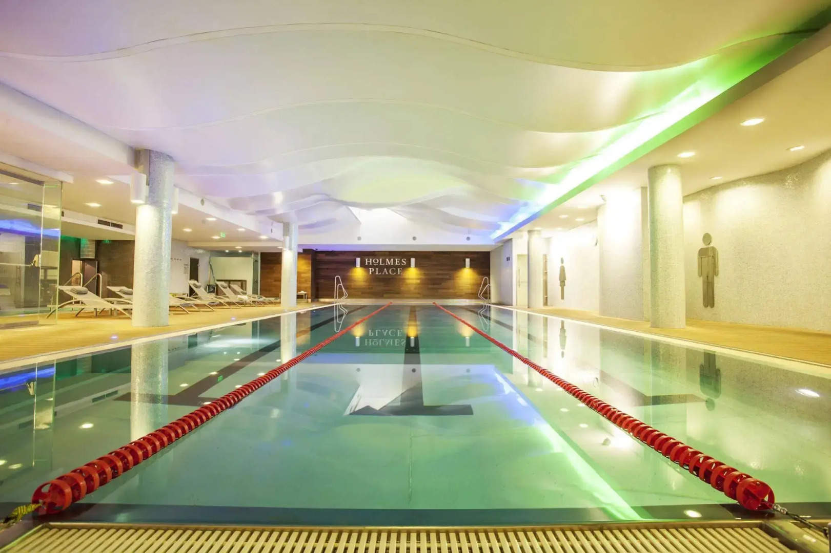 Photo - Gozsdu Court Budapest