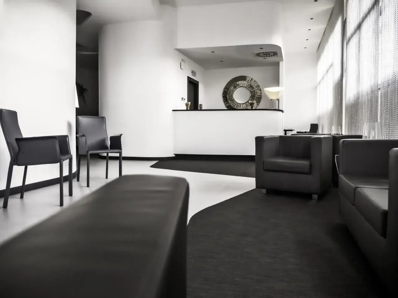 Photo - Loto Business Hotel