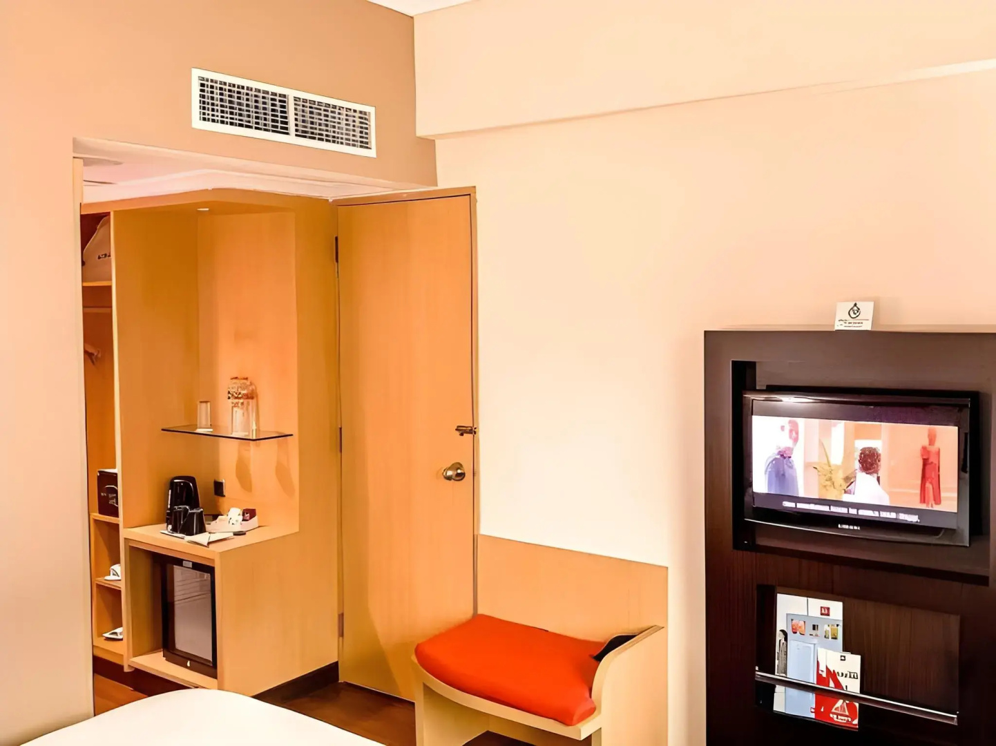 Photo - Tamarin Hotel Jakarta manage by Vib Hospitality Management