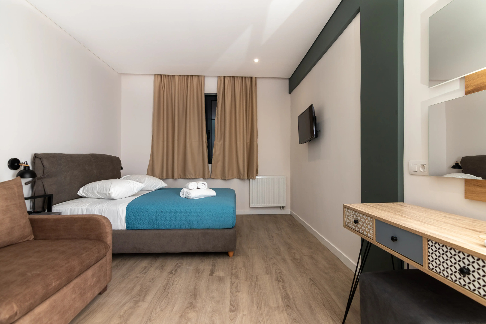 Photo - Dunlin Hotel