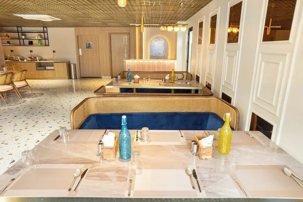 Photo - Trunk & Trolley A Luxury Boutique Hotel