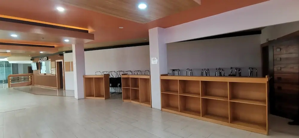 Belvilla Angeles Pampanga Near Clark International Airport Formerly Boss Hotel