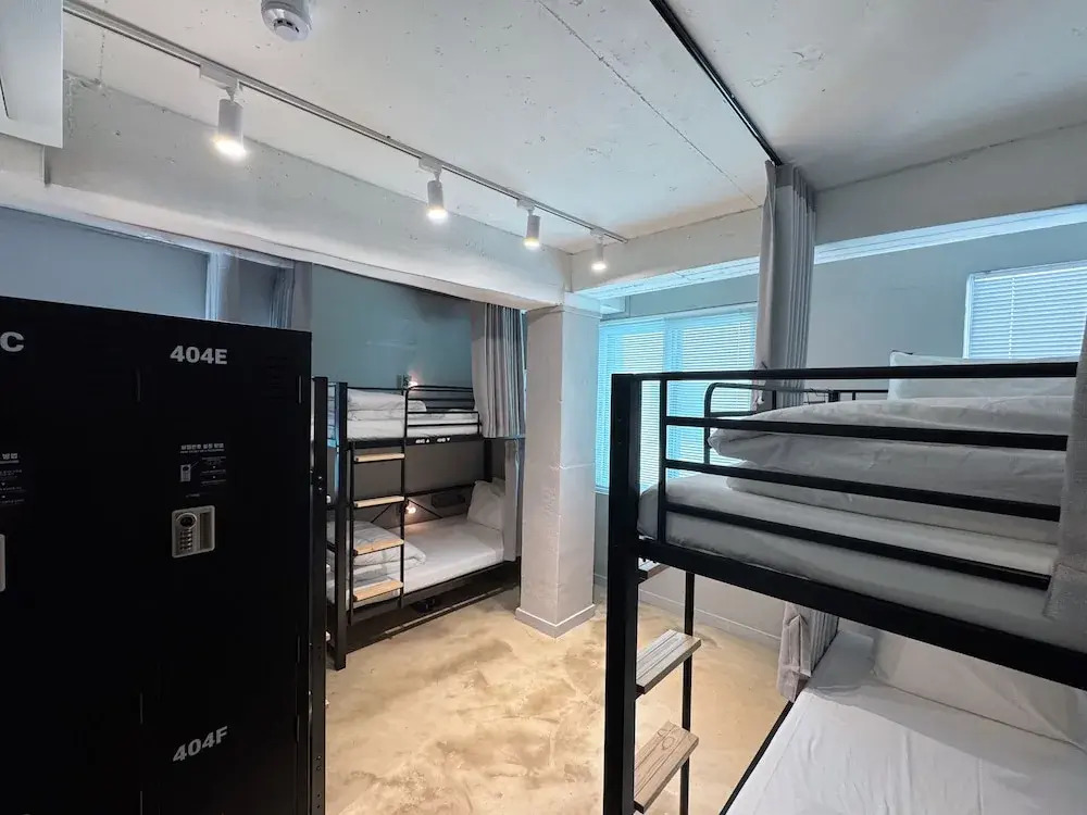 Photo - Original Backpackers