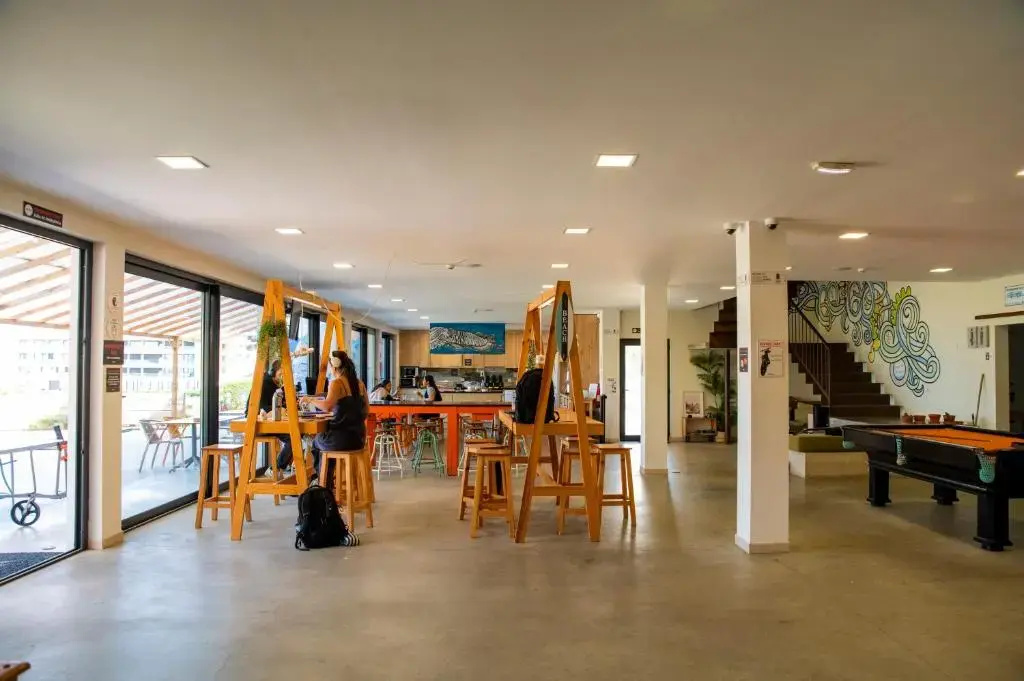 Foto - WOT Ericeira Surf Social