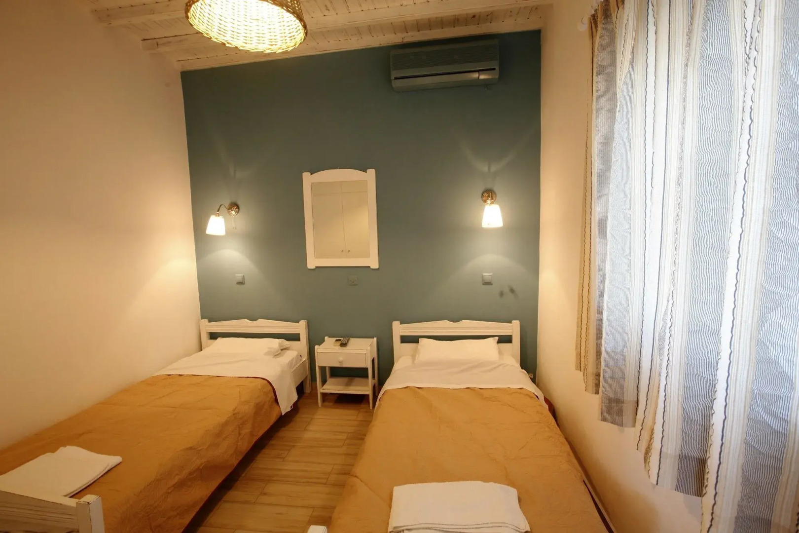 Foto - Nikos Rooms