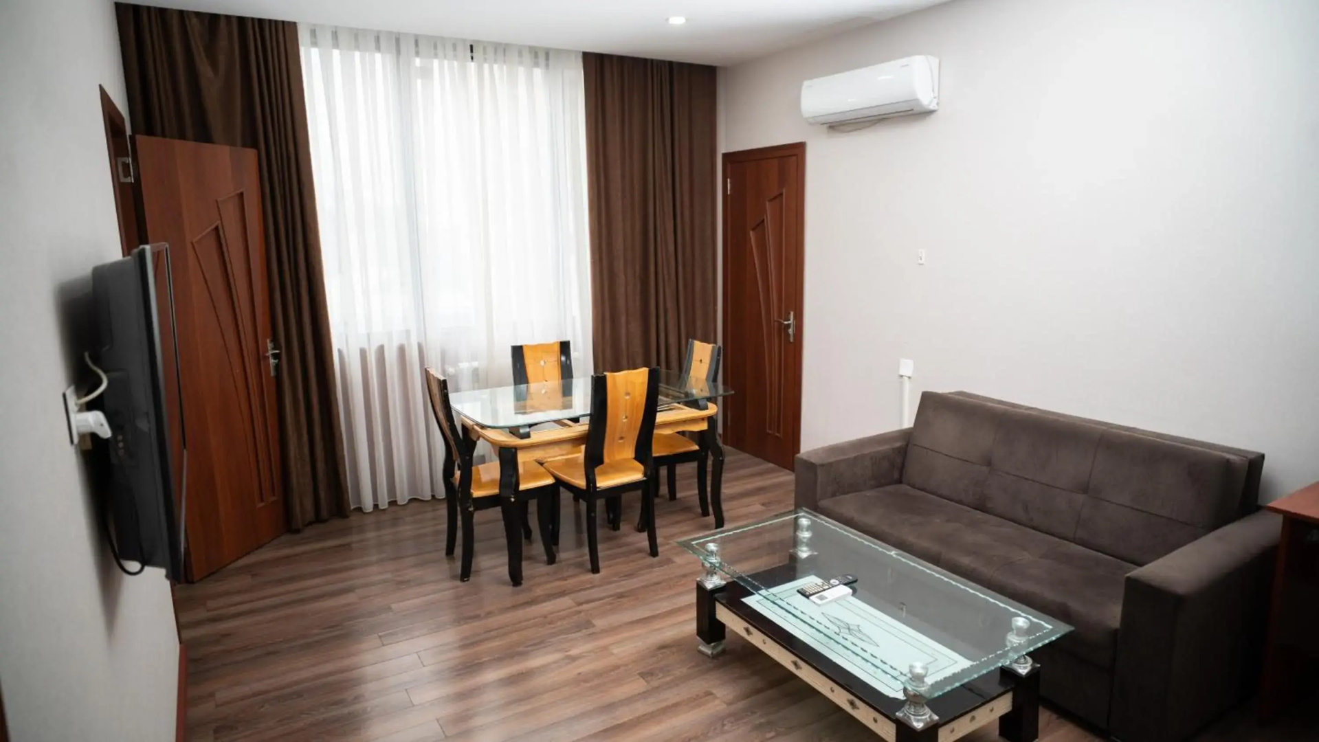 Foto - Consul Hotel