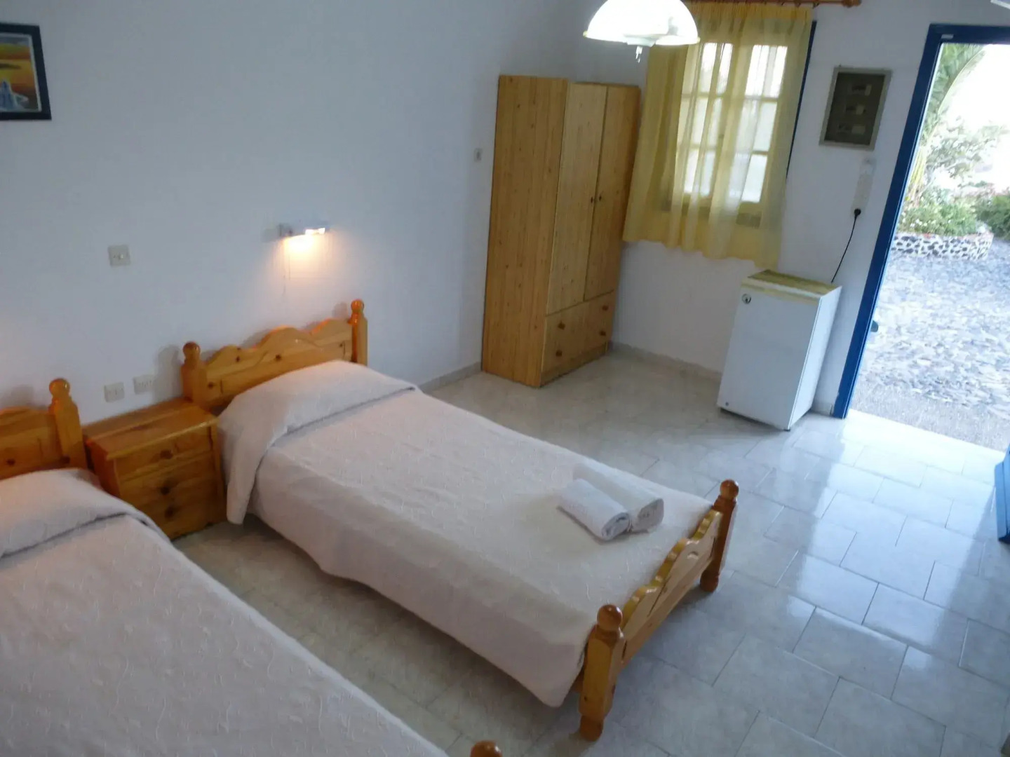 Foto - Thira's Dolphin