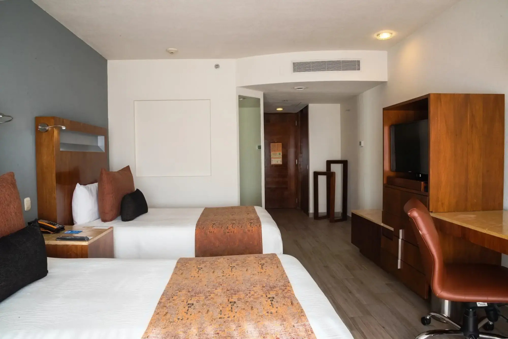 Foto - Real Inn Guadalajara Expo