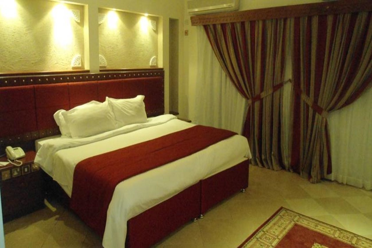 Photo - Al Liwan Suites