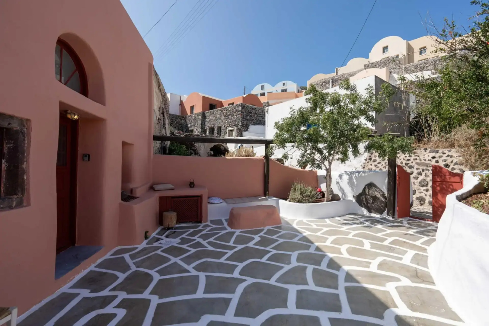 Photo - Elyvia Caves