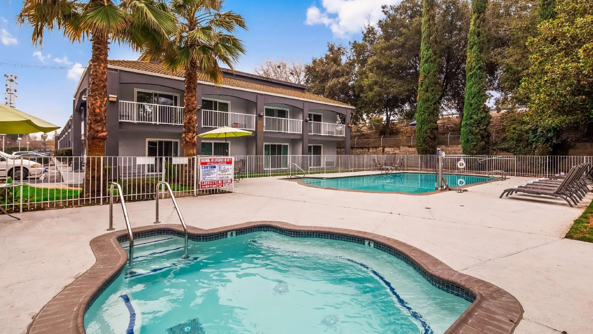 Foto - SureStay Plus Hotel by Best Western Sacramento North