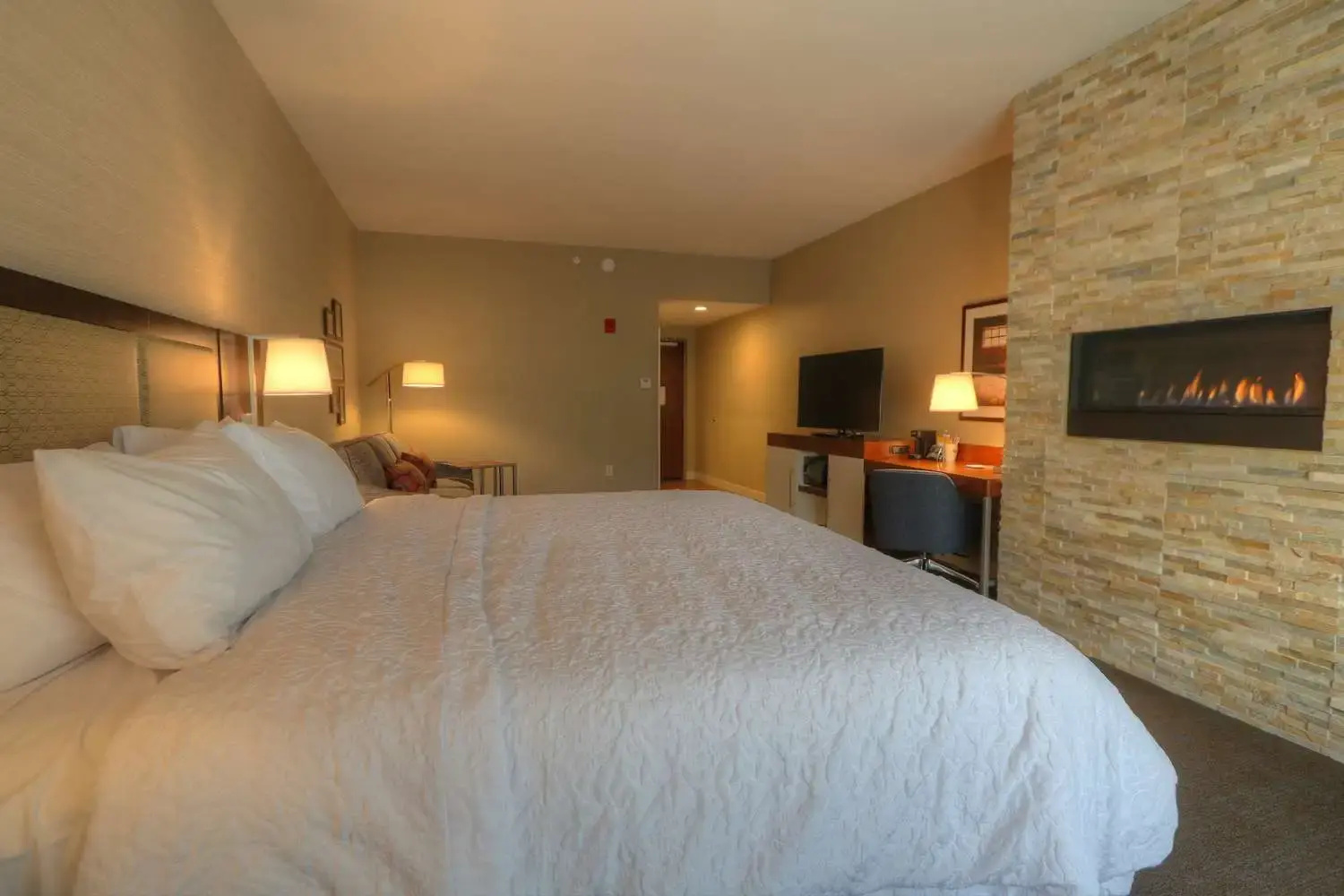 Photo - Hampton Inn Gatlinburg Historic Nature Trail