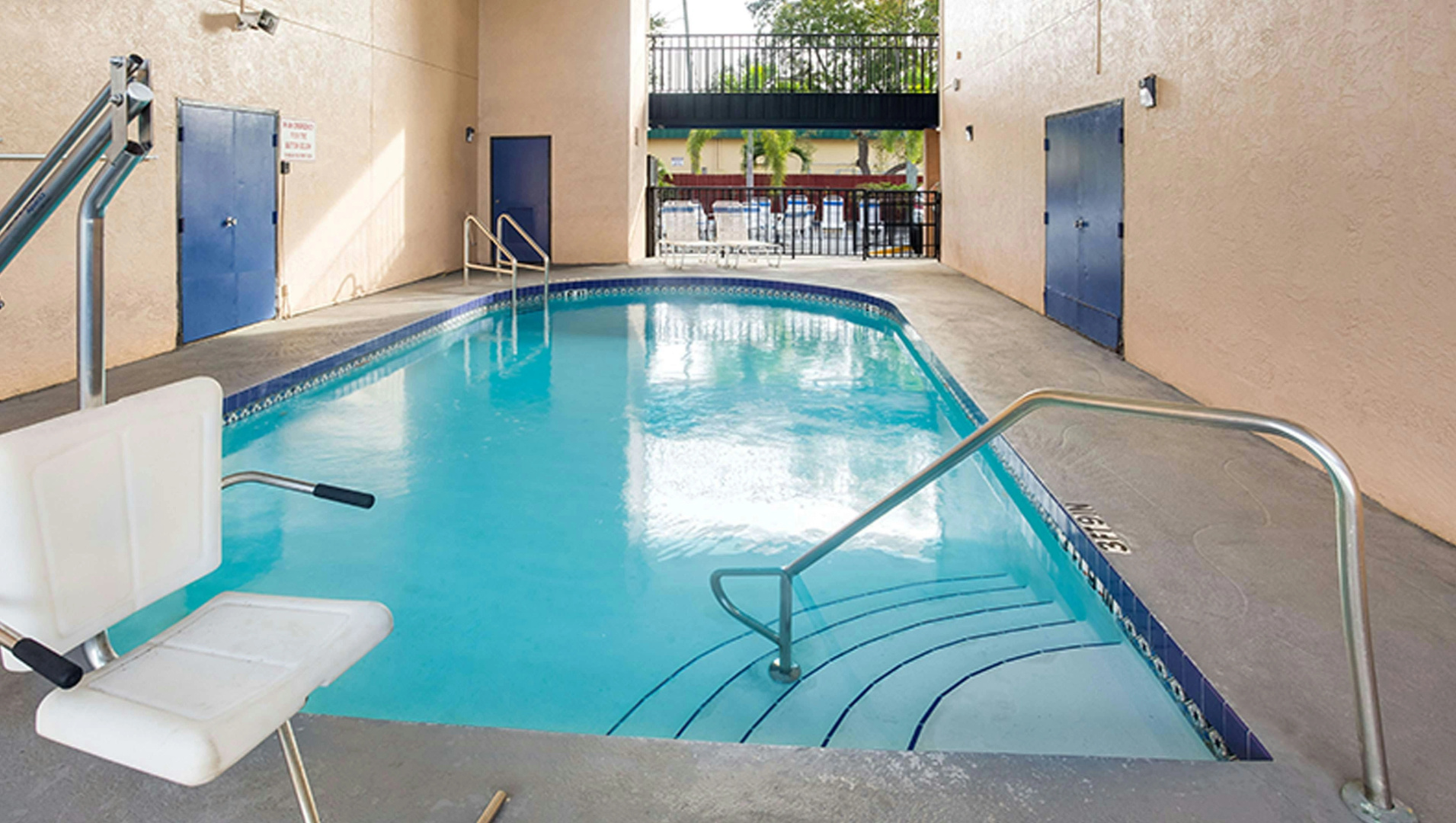 Photo - Magnuson Hotel Bradenton