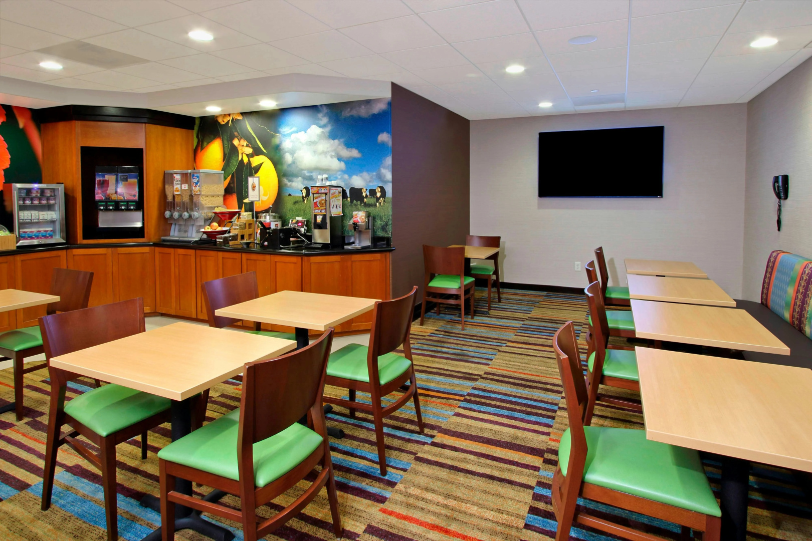 Photo - Fairfield Inn & Suites by Marriott Fairfield Napa Valley