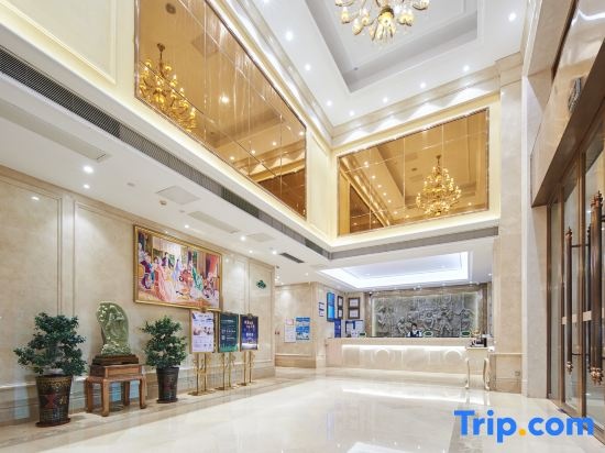Vienna International Hotel (Dongguan Qingxi  Mountain Scenic Area)