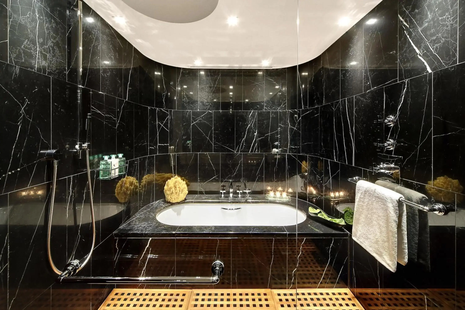 Photo - Bvlgari Hotel London