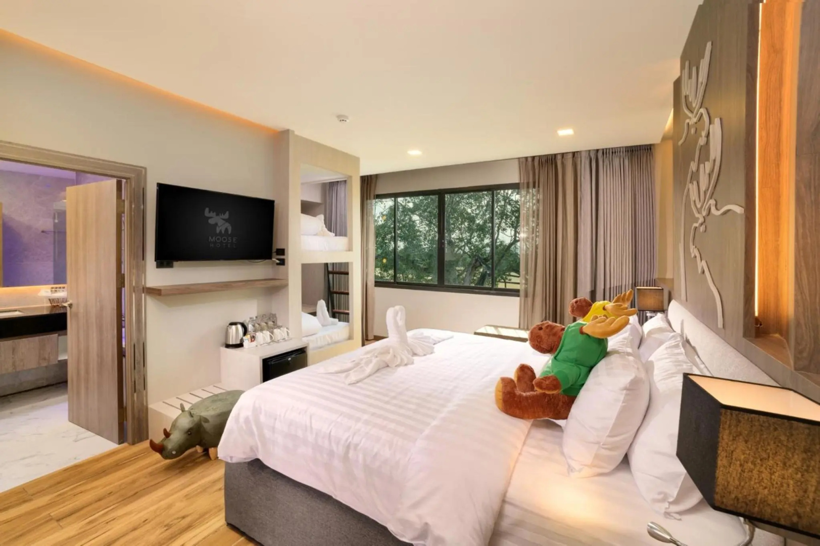 Photo - Moose Hotel Chiangmai