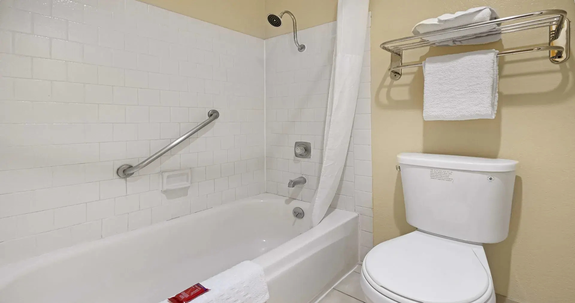 Foto - SureStay Plus Hotel by Best Western Sacramento North