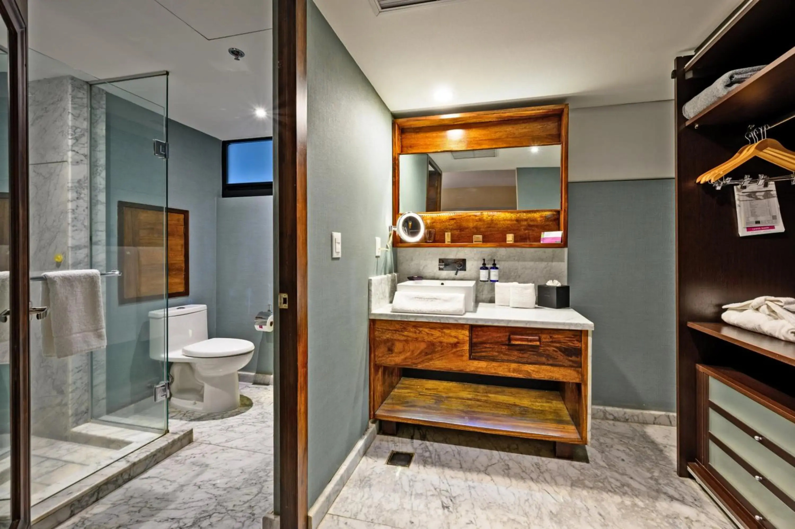 Photo - Las Suites Campos Eliseos