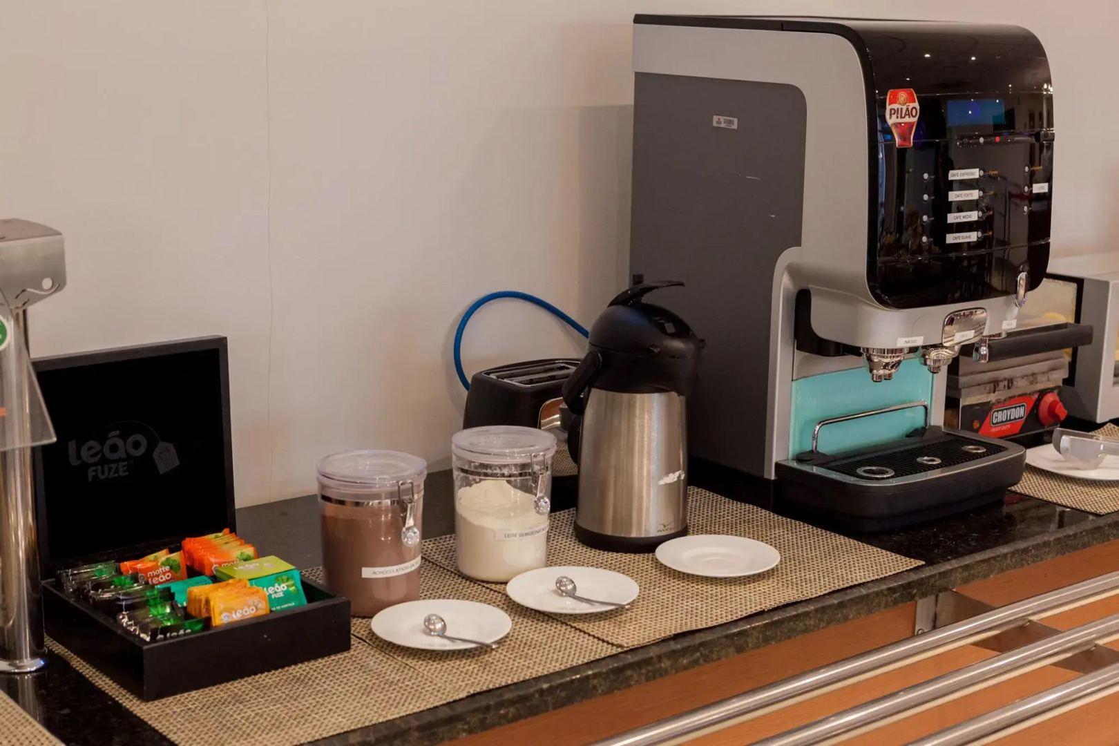 Foto - San Diego Express Barro Preto