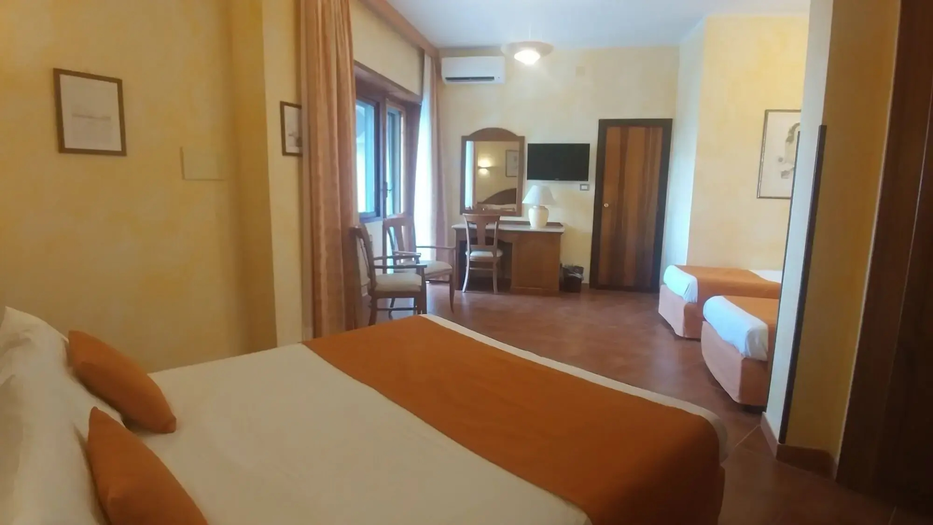 Photo - Hotel Florida
