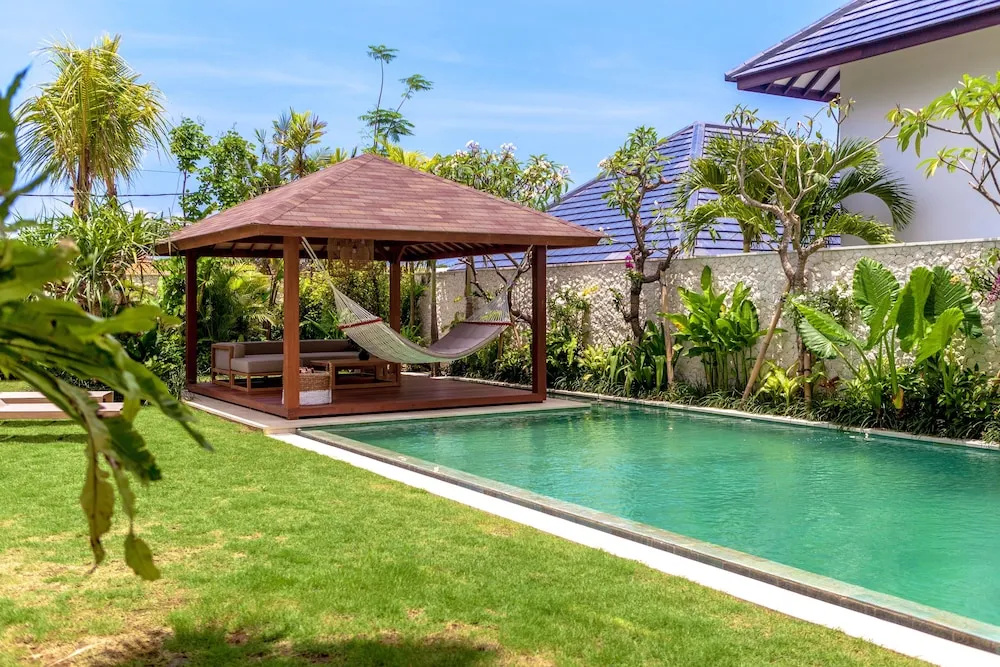 Foto - Villa Nonnavana - 12-minute walk to Batu Bolong Beach